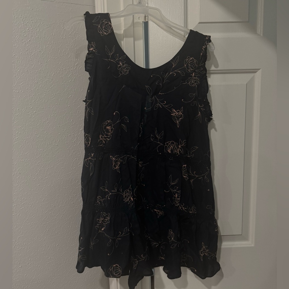 NWT Anthropologie Silky Ruffle Romper - Picture 4 of 8